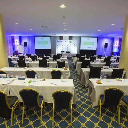 ホテル ホテル フォンテクルス アビラ Ávila