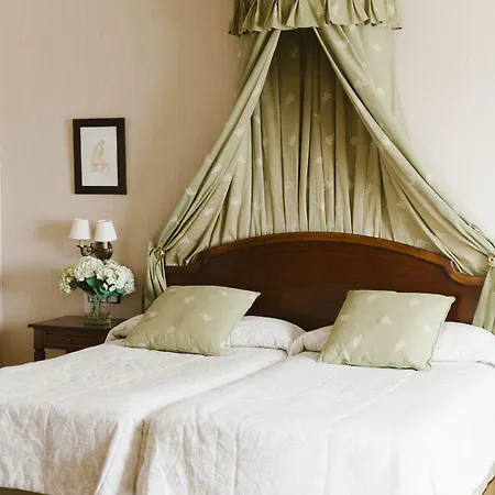 ホテル フォンテクルス アビラ 4*