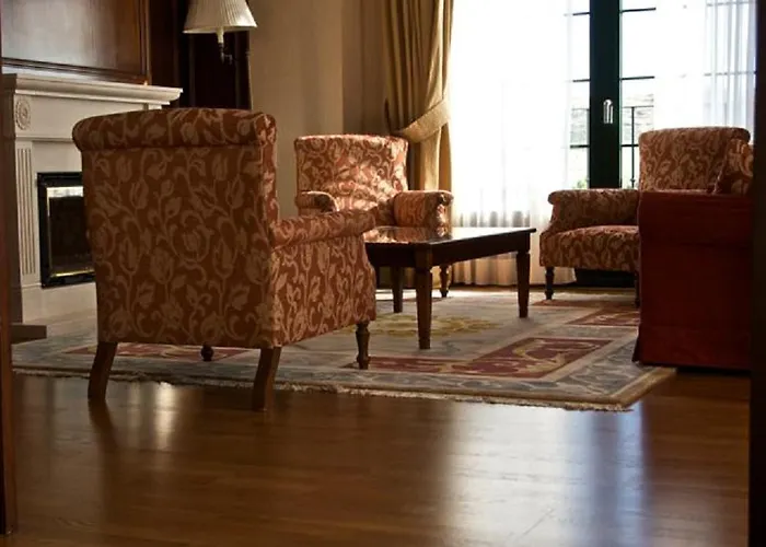 方特克鲁兹阿维拉酒店 酒店 4*