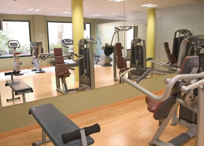 方特克鲁兹阿维拉酒店 酒店