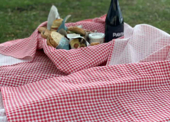 方特克鲁兹阿维拉酒店