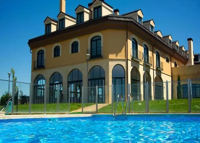 方特克鲁兹阿维拉酒店 酒店